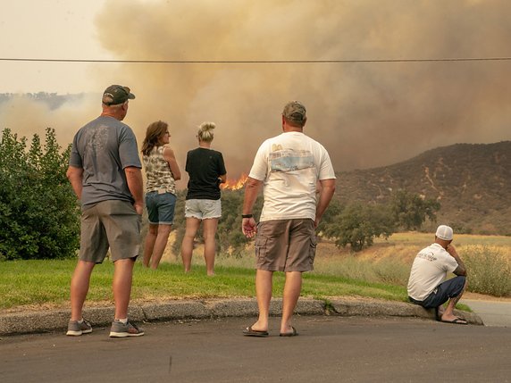 Les feux en Californie ont obligé de nombreux habitants à fuir. © KEYSTONE/EPA/KYLE GRILLOT