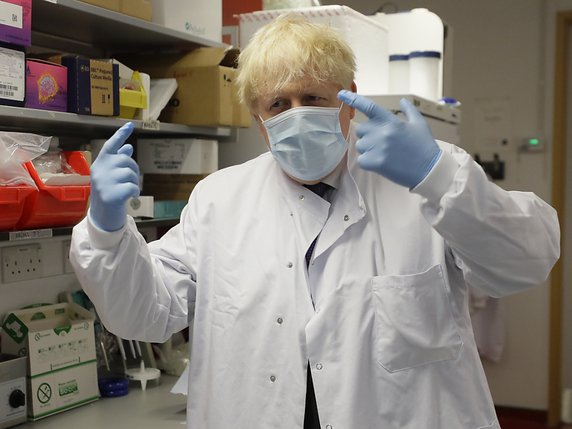 Selon Boris Johnson, la Grande-Bretagne fait face à une deuxième vague de Covid-19 (archives). © KEYSTONE/AP/Kirsty Wigglesworth