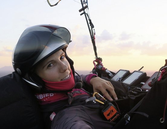 Yael Margelisch dans le ciel brésilien: 10 h 20 de vol pour devenir la première femme à franchir la barre des 500 km.  © DR