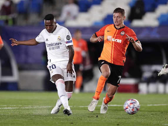 Le Madrilène Vinicius Junior est passé à côté de son match contre Donetesk. © KEYSTONE/AP/Manu Fernandez