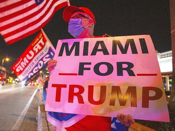 Donald Trump a été donné vainqueur en Floride face à Joe Biden. © KEYSTONE/EPA/CRISTOBAL HERRERA-ULASHKEVICH