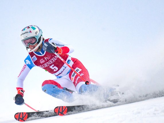 Michelle Gisin magnifique 2e à Levi en slalom © KEYSTONE/EPA/KIMMO BRANDT