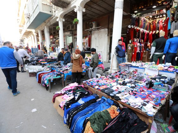 Un double attentat-suicide a frappé un marché de vêtements d'occasion de Bagdad (archives). © KEYSTONE/EPA/AHMED JALIL