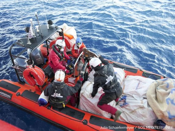 Des centaines de personnes ont été secourues en mer en deux jours par SOS Méditerranée. © Julia Schefermeyer/SOS Méditerranée