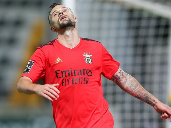 Boum et reboum, Haris Seferovic a marqué deux fois avec Benfica et a pris la tête du classement des buteurs au Portugal. © KEYSTONE/EPA/JOSE COELHO