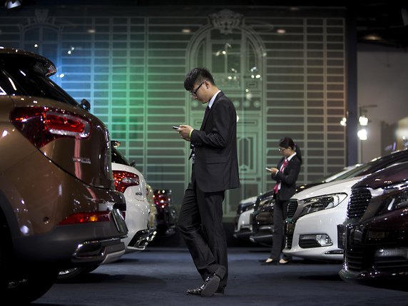 La C5X devra être "un outil de reconquête et de repositionnement de la marque" en Chine, d'après le patron de Citroën Vincent Cobée. (archives) © KEYSTONE/AP/ANDY WONG