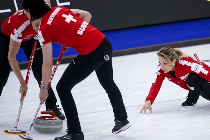 Silvana Tirinzoni (à droite) et le CC Aarau ont gagné leurs 6 premiers matches à Calgary © KEYSTONE/AP/Jeff McIntosh