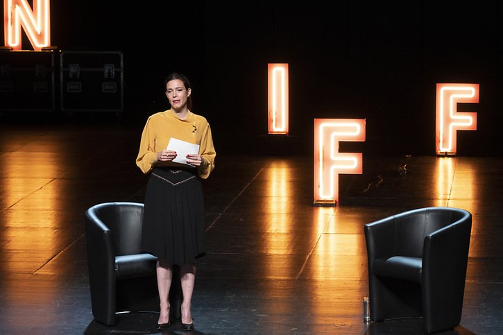 Le NIFFF s'était déroulé entièrement en ligne l'an dernier. Anaïs Emery (photo) a quitté son poste de directrice générale du festival et sera remplacée par Pierre-Yves Walder dès juillet (archives) © KEYSTONE/LAURENT DARBELLAY