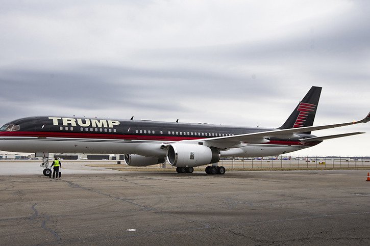 Donald Trump annonce une remise en service avant la fin de l'année de son Boeing 757 (archives). © KEYSTONE/AP/JOHN MINCHILLO