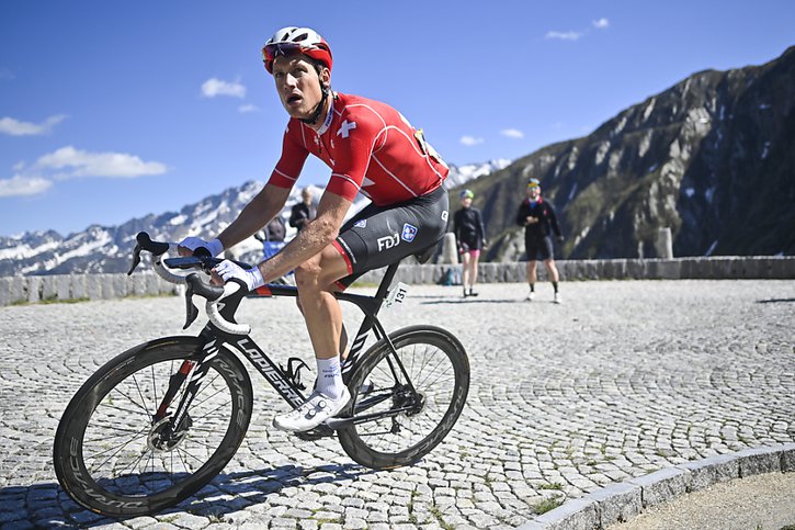 Stefan Küng renonce à prendre le départ du Championnat de Suisse de la course en ligne. © KEYSTONE/GIAN EHRENZELLER