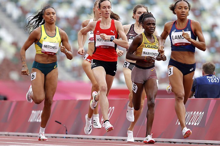 Lore Hoffmann s'est qualifiée pour les demi-finales du 800 m © KEYSTONE/EPA/VALDRIN XHEMAJ