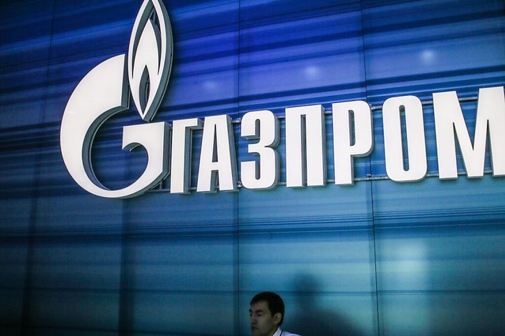 Les revenus de Gazprom de juillet à septembre sont en hausse de 70% sur un an à 2,37 trillions de roubles (27,8 milliards d'euros), un record également. "Gazprom a continué à afficher des résultats solides, atteignant une fois de plus une performance financière record" (archives). © KEYSTONE/EPA/SERGEI ILNITSKY