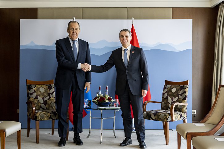 Le ministre russe des Affaires étrangères Sergueï Lavrov a également rencontré le président de la Confédération Ignazio Cassis à Genève. © KEYSTONE/JEAN-CHRISTOPHE BOTT
