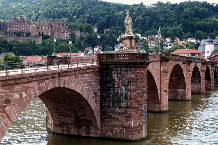 Une fusillade a fait plusieurs blessés sur le campus de l'université de Heidelberg. (photo symbolique) © KEYSTONE/AP/DANIEL ROLAND