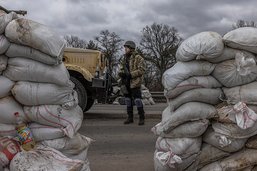 Poutine menace de priver l'Ukraine de son "statut d'Etat"