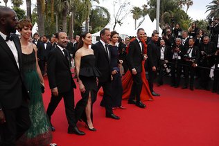 Montée des marches exceptionnelle pour le 75e Festival de Cannes