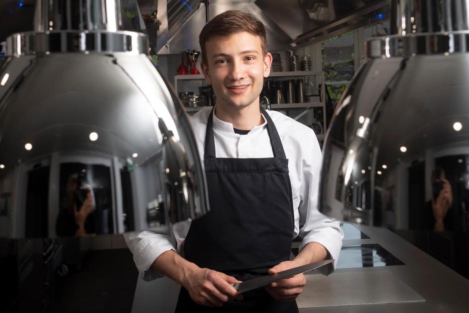 Le Gruérien Matthieu Maeder prend la deuxième place du concours La cuisine des jeunes