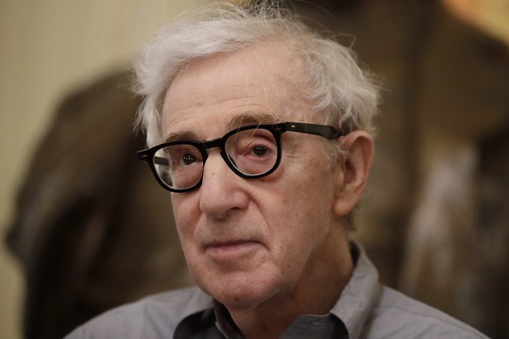 Woody Allen, 86 ans, est tombé en disgrâce aux Etats-Unis après que sa fille adoptive l'a accusé de l'avoir agressée sexuellement quand elle était enfant (archives). © KEYSTONE/AP/LUCA BRUNO