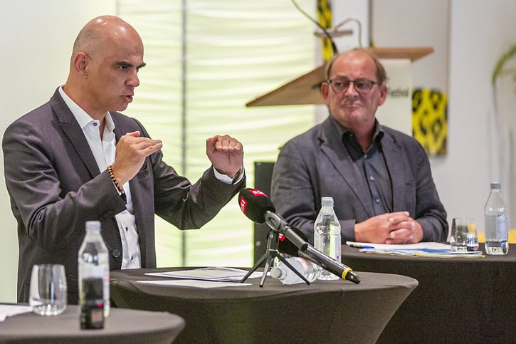 Le conseiller fédéral Alain Berset avait rendez-vous avec la presse au Festival du film de Locarno jeudi matin. © KEYSTONE/URS FLUEELER