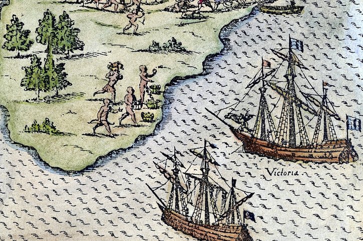 Au printemps 1521, l’expédition atteint les Philippines. Fernand de Magellan est tué alors qu’il se lance à l’assaut de l’îlot de Mactan. © DR