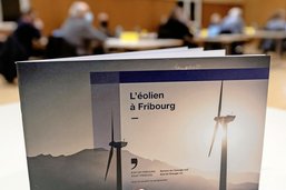 Nouvelle charge des anti-éoliennes contre le canton de Fribourg