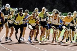 Les coureurs en piste pour les championnats fribourgeois de 5000m