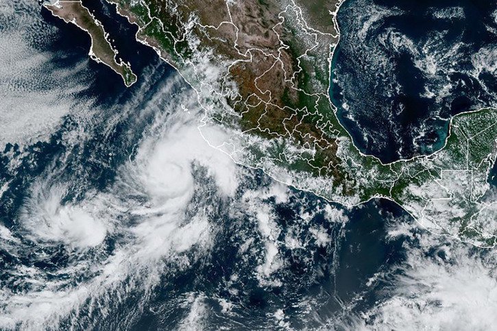 Un ouragan en chasse un autre. Après le dévastateur Ian, c'est Orlene qui menace désormais les côtes d'Amérique centrale. © KEYSTONE/AP
