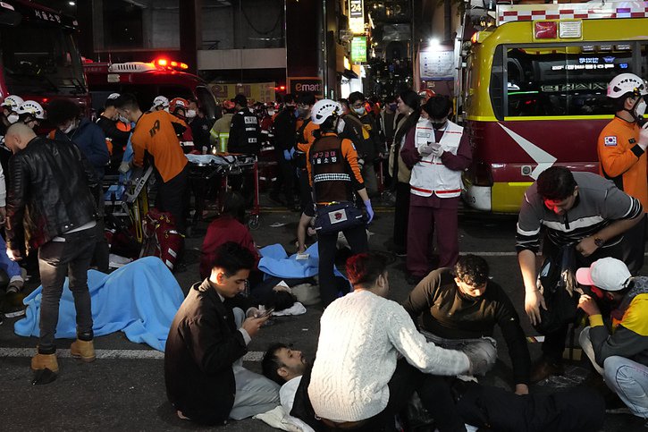 Les personnes sur place ont décrit des scènes de chaos et d'horreur. © KEYSTONE/AP/Lee Jin-man