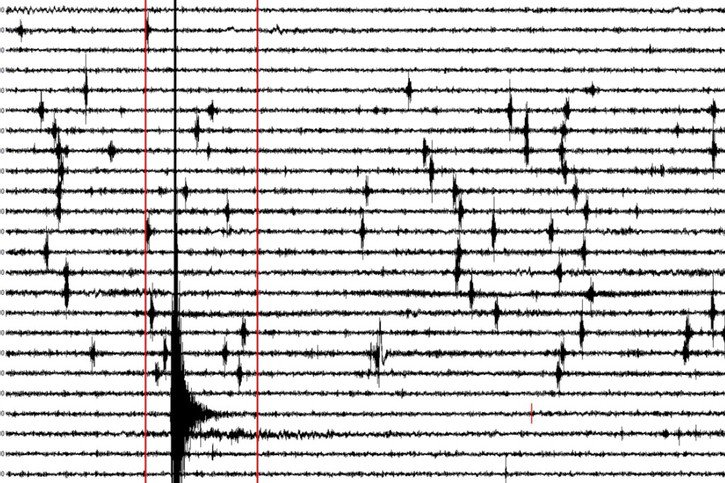 Le tremblement de terre s'est produit vers 21h15 à une quinzaine de kilomètres de la ville de Montbéliard (cliché symbolique/Keystone archives). © KEYSTONE/Observatorium Montsevelier, Val/OGVT/GOVT