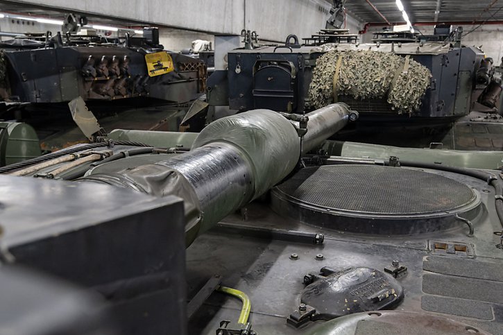 Les chars Leopard 1 rachetés par Ruag se trouvent en Italie (archives). © KEYSTONE/VBS/Bettina Berger