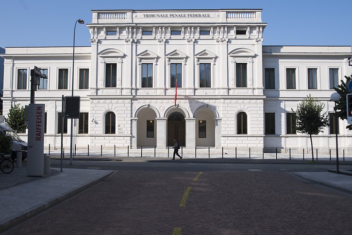 La Cour d'appel du Tribunal pénal fédéral a rendu son verdict jeudi dans le procès de l'ex-commandant libérien accusé de crimes de guerre et crimes contre l'humanité (archives). © KEYSTONE/TI-PRESS/ALESSANDRO CRINARI