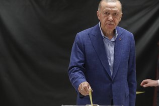 Erdogan, maître de la Turquie pour cinq ans de plus