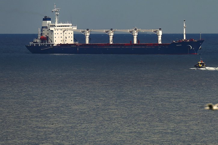 Un premier navire chargé de 3000 tonnes de blé avait quitté sans encombre mardi le port de Tchornomorsk et était arrivé à Istanbul jeudi (archives). © KEYSTONE/AP/EMRAH GUREL