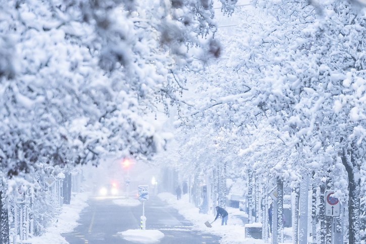La neige n'a pas que des désagréments. © KEYSTONE/MICHAEL BUHOLZER