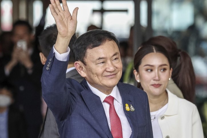 L'ancien Premier ministre thaïlandais Thaksin Shinawatra est retourné en Thaïlande en août après quinze ans d'exil (archives). © KEYSTONE/EPA/RUNGROJ YONGRIT