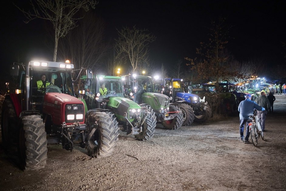 «Réveil des agriculteurs»: grande mobilisation paysanne à Chiètres