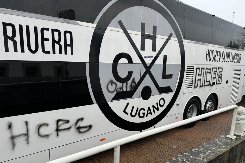 Hockey sur glace: Le car du HC Lugano vandalisé