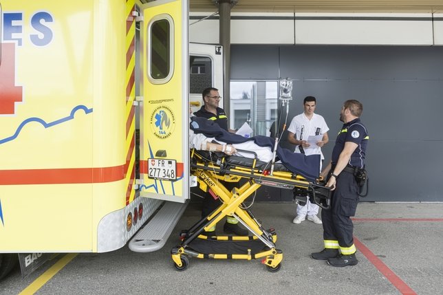 Votations: Un nouveau type d’ambulanciers pourrait apparaître dans le canton