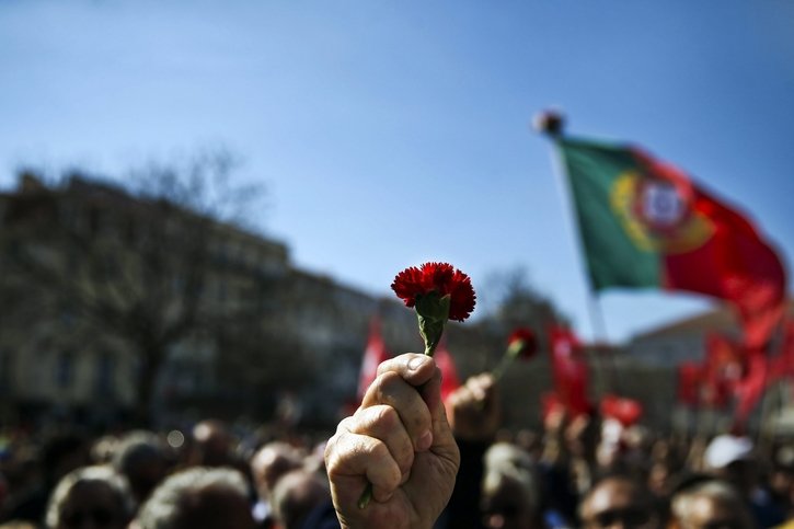 Le Portugal fêtera le 25 avril prochain les 50 ans de la Révolution des Œillets, qui a marqué le basculement de la dictature à la démocratie. © Keystone