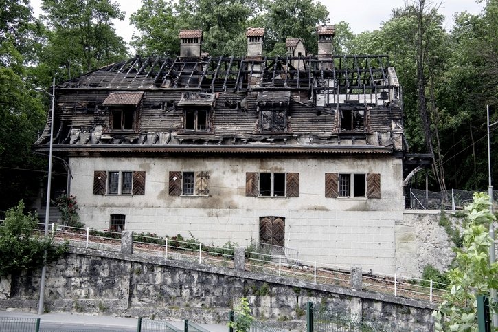 Château de la Poya: Les propriétaires devront payer les travaux ordonnés par la préfecture