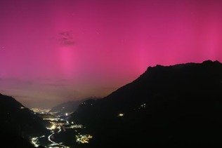 Des aurores boréales brillent à nouveau dans le ciel suisse